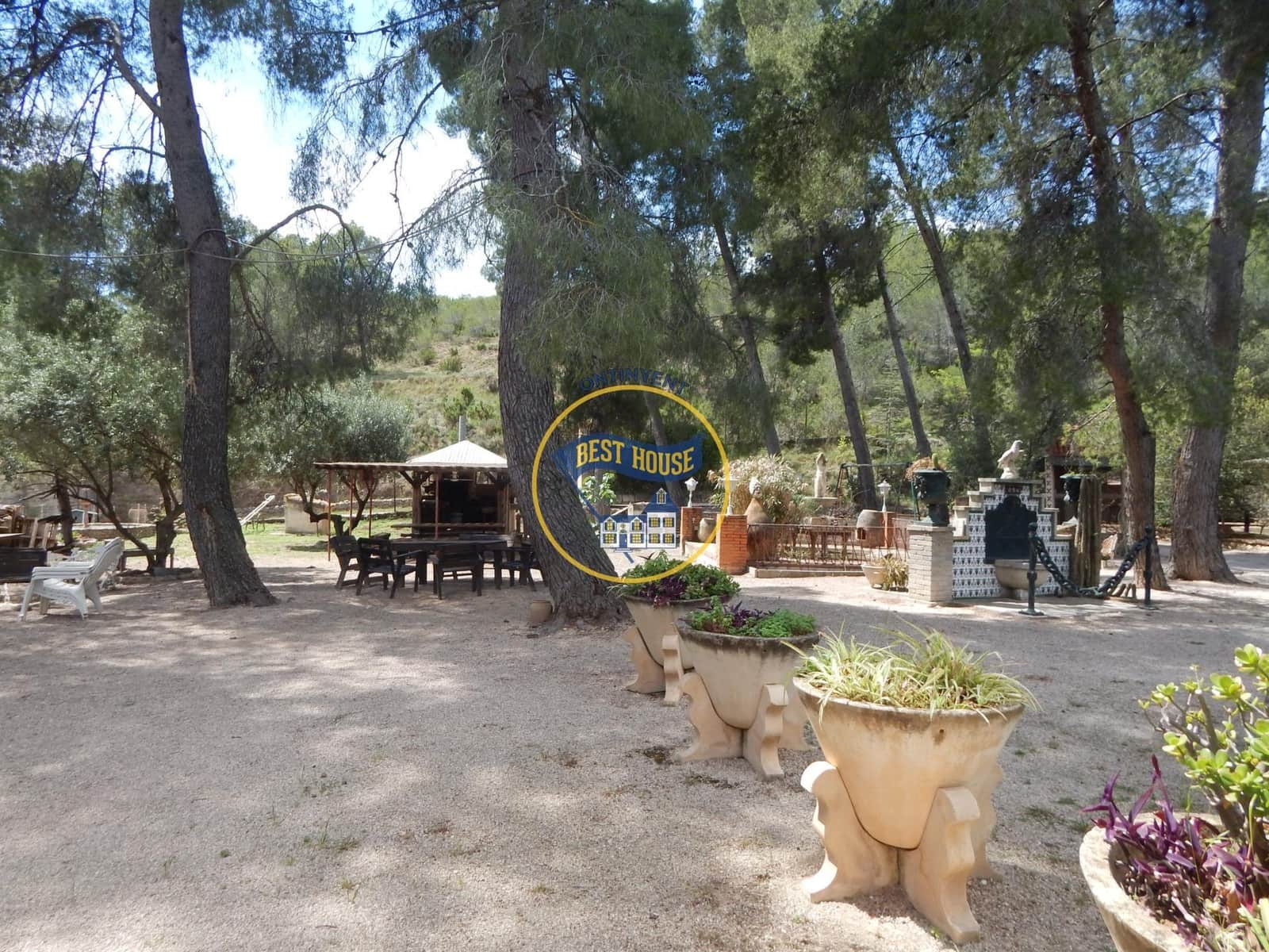 7 bedroom Villa for sale in Cocentaina with pool garage - € 950,000 (Ref: 9017321)