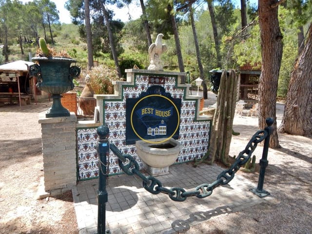 7 soveværelse Villa til salg i Cocentaina med swimmingpool garage - € 950.000 (Ref: 9017321)