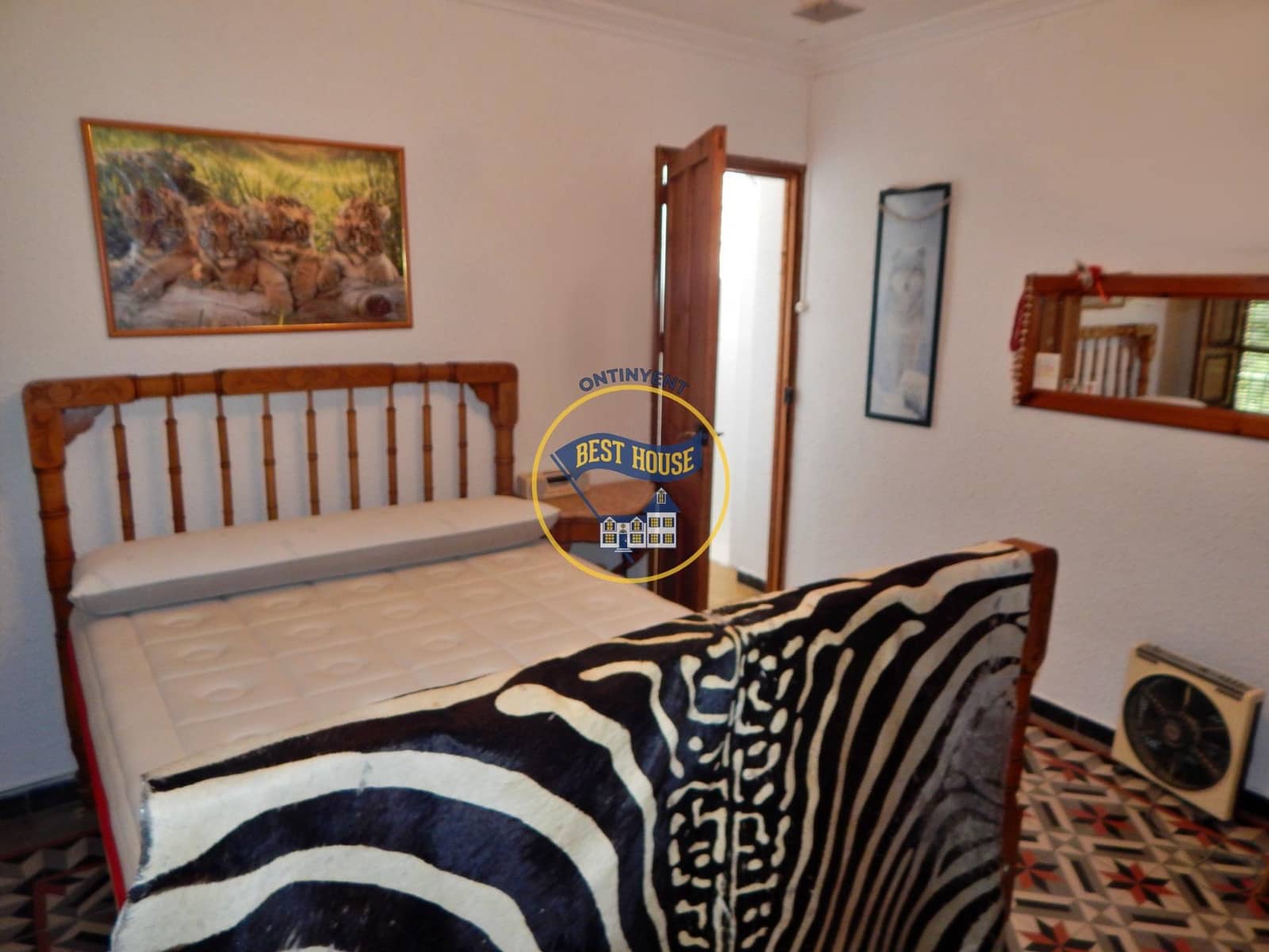 7 bedroom Villa for sale in Cocentaina with pool garage - € 950,000 (Ref: 9017321)