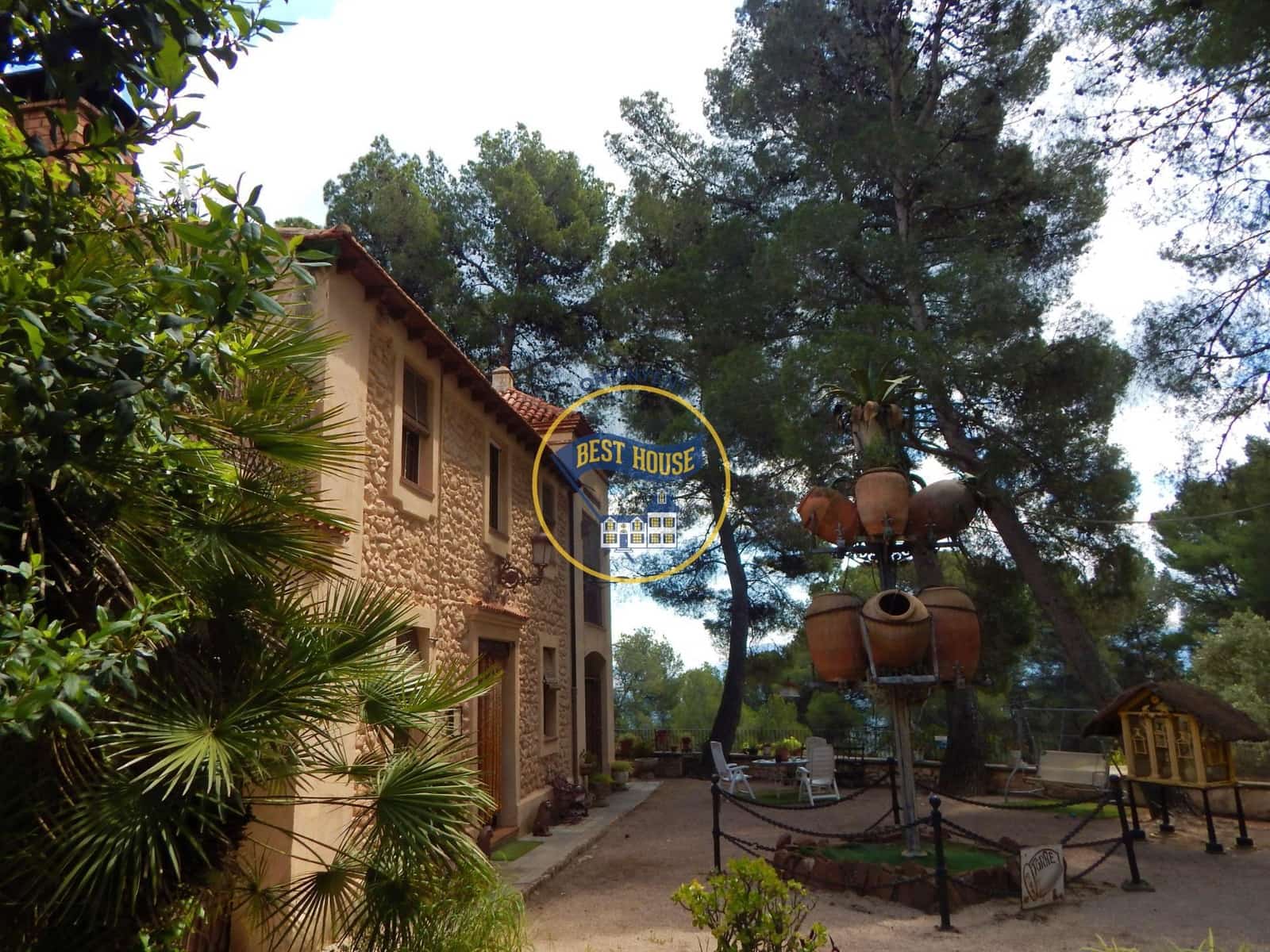 7 bedroom Villa for sale in Cocentaina with pool garage - € 950,000 (Ref: 9017321)