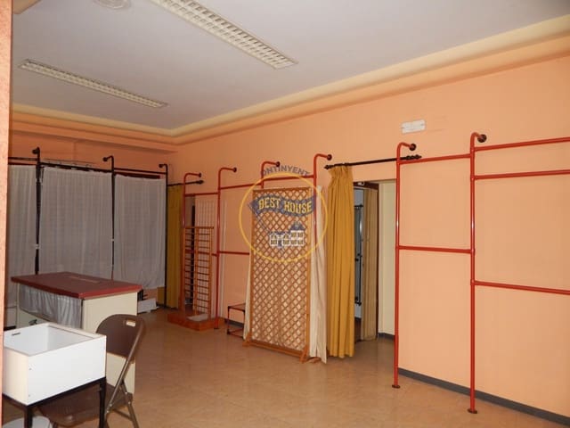 Komercyjne na sprzedaż w Ontinyent - 72 000 € (Ref: 9032694)