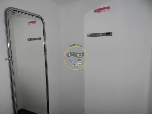 Komercyjne na sprzedaż w Ontinyent - 72 000 € (Ref: 9032694)