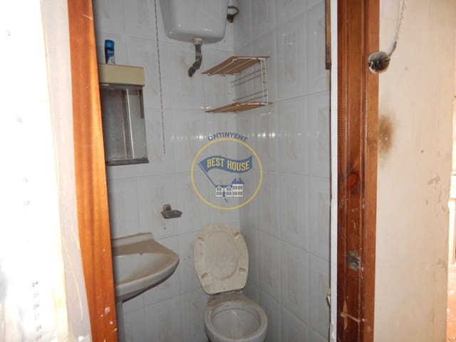 Townhouse for sale in Ontinyent - € 150,000 (Ref: 9049037)