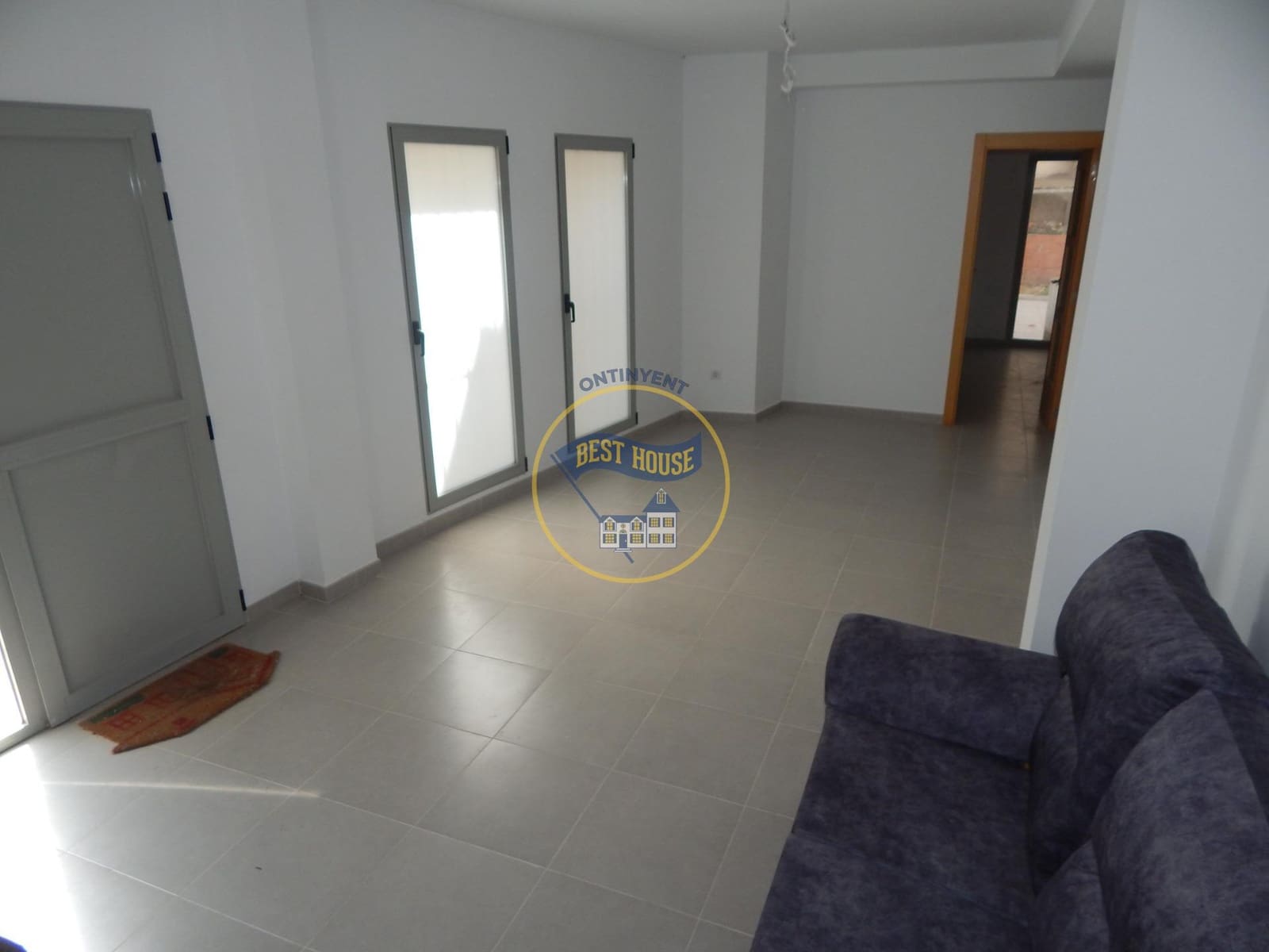 5 soveværelse Lejlighed til salg i Albaida med garage - € 130.000 (Ref: 9068952)