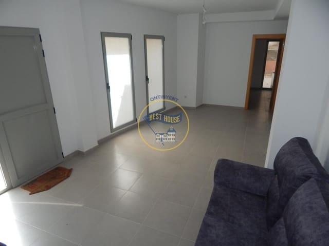 5 soveværelse Lejlighed til salg i Albaida med garage - € 130.000 (Ref: 9068952)