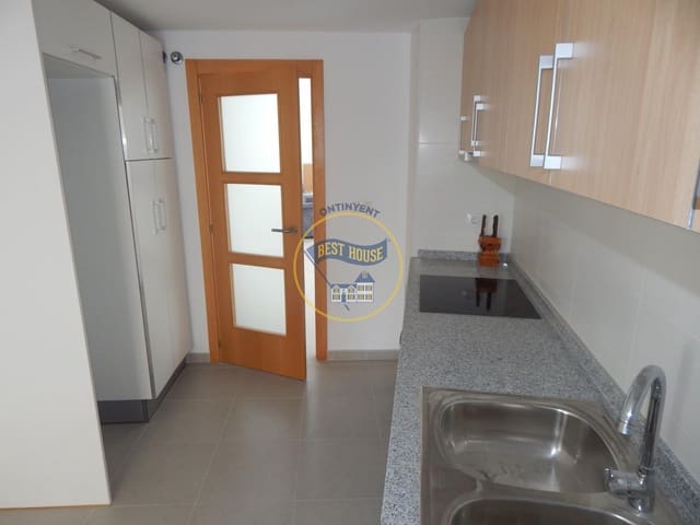 5 soveværelse Lejlighed til salg i Albaida med garage - € 130.000 (Ref: 9068952)