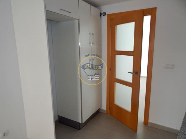 5 soveværelse Lejlighed til salg i Albaida med garage - € 130.000 (Ref: 9068952)