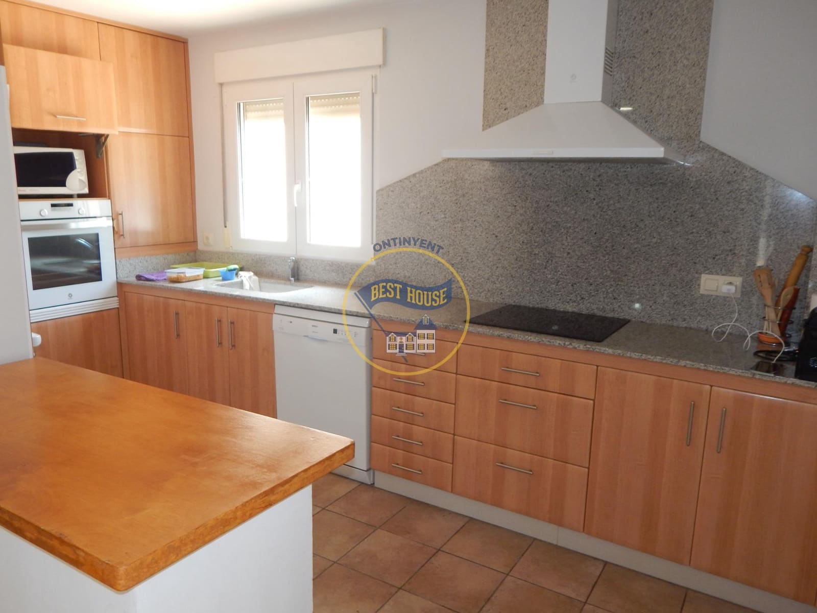 3 soveværelse Villa til salg i Ontinyent - € 370.000 (Ref: 9073559)
