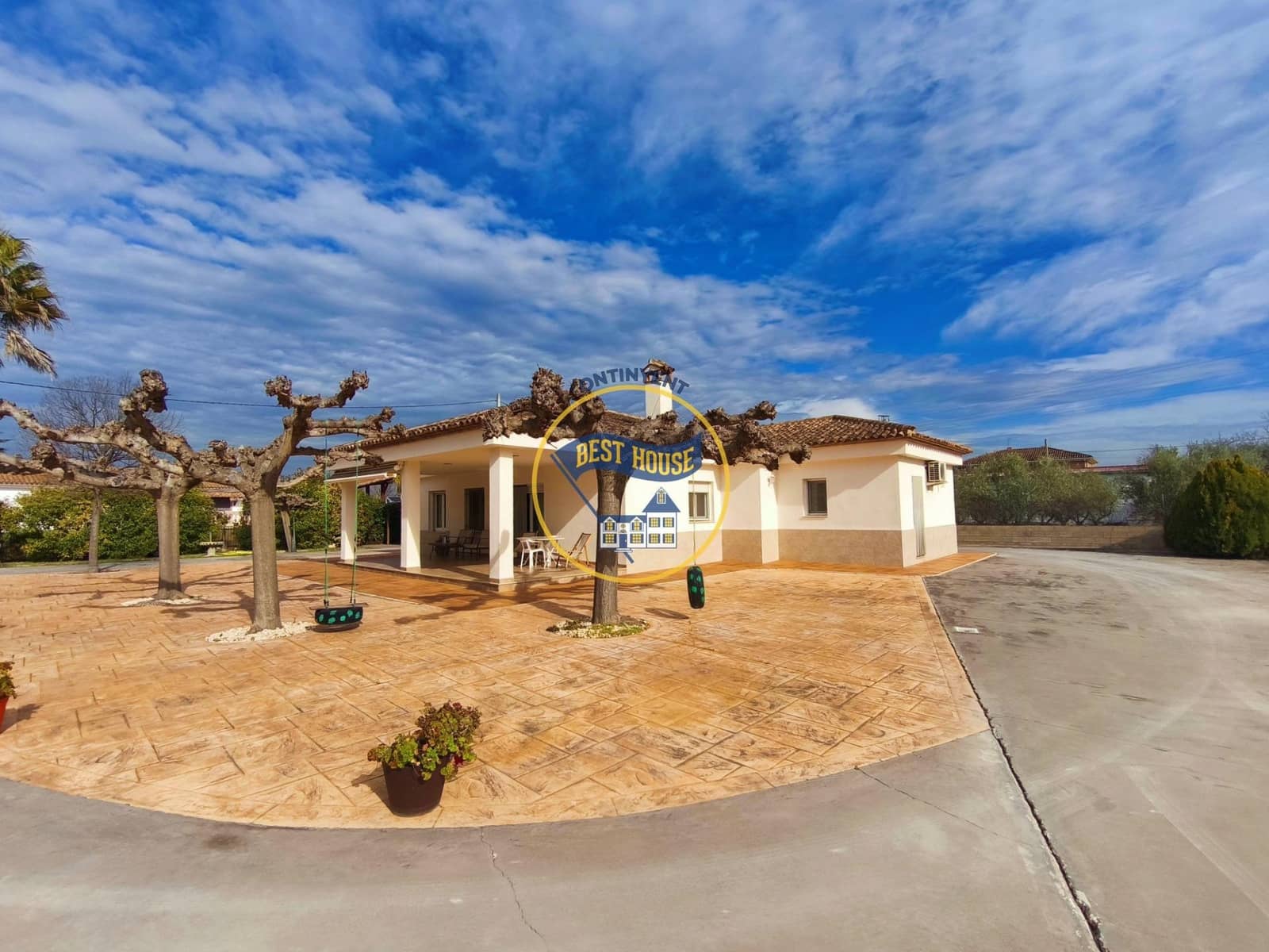 3 sypialnia Willa na sprzedaż w Ontinyent - 370 000 € (Ref: 9073559)