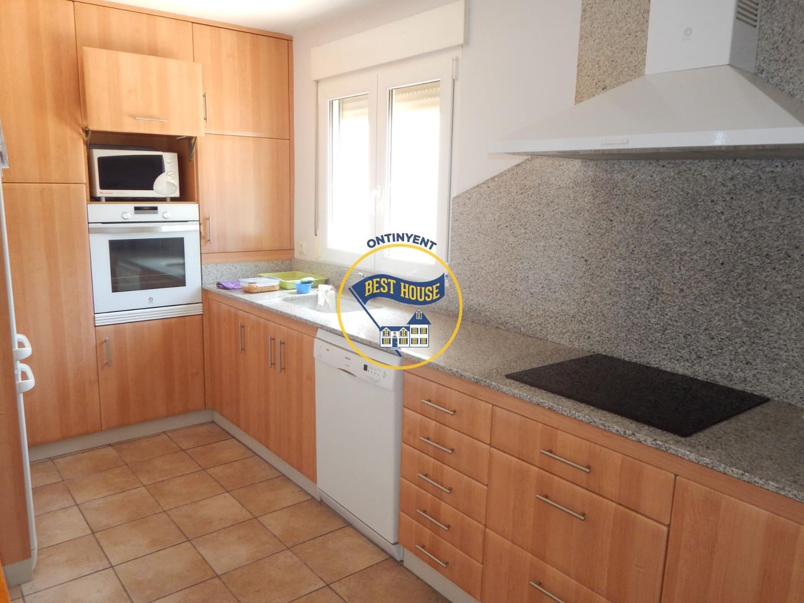 3 sypialnia Willa na sprzedaż w Ontinyent - 370 000 € (Ref: 9073559)