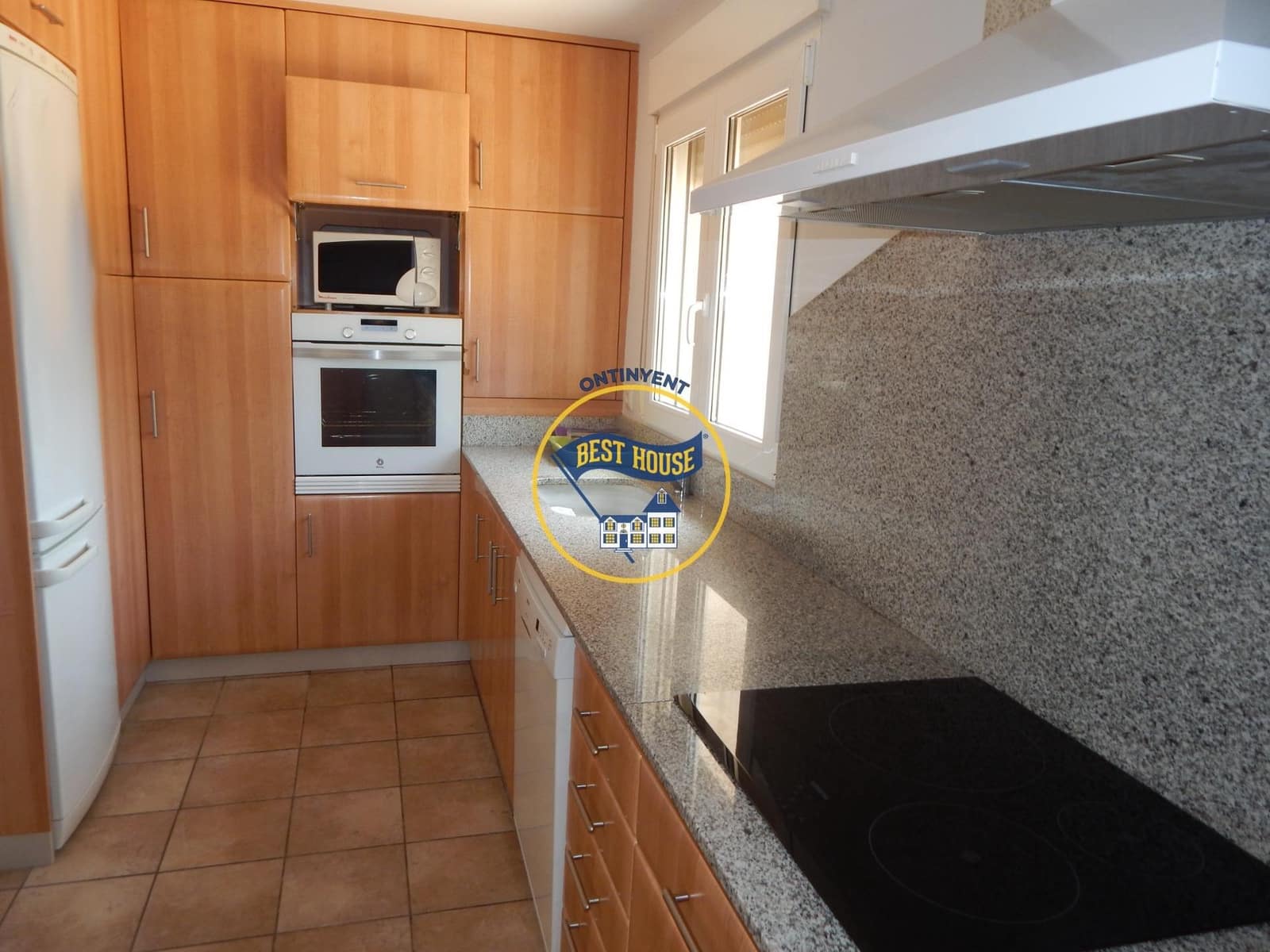 3 sypialnia Willa na sprzedaż w Ontinyent - 370 000 € (Ref: 9073559)