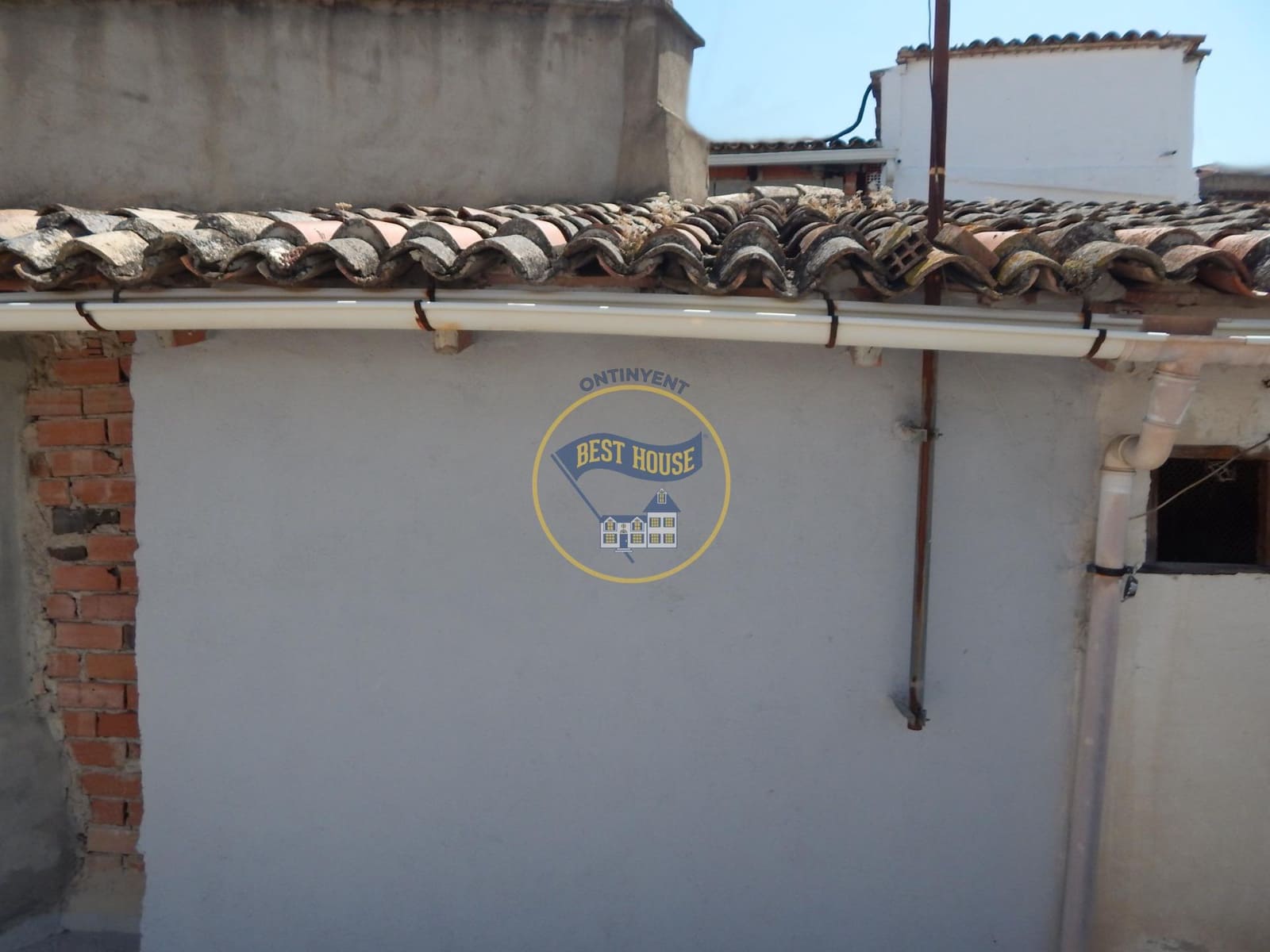4 bedroom Townhouse for sale in Albaida - € 89,900 (Ref: 9081712)