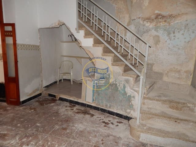 4 soveværelse Byhus til salg i Albaida - € 89.900 (Ref: 9081712)