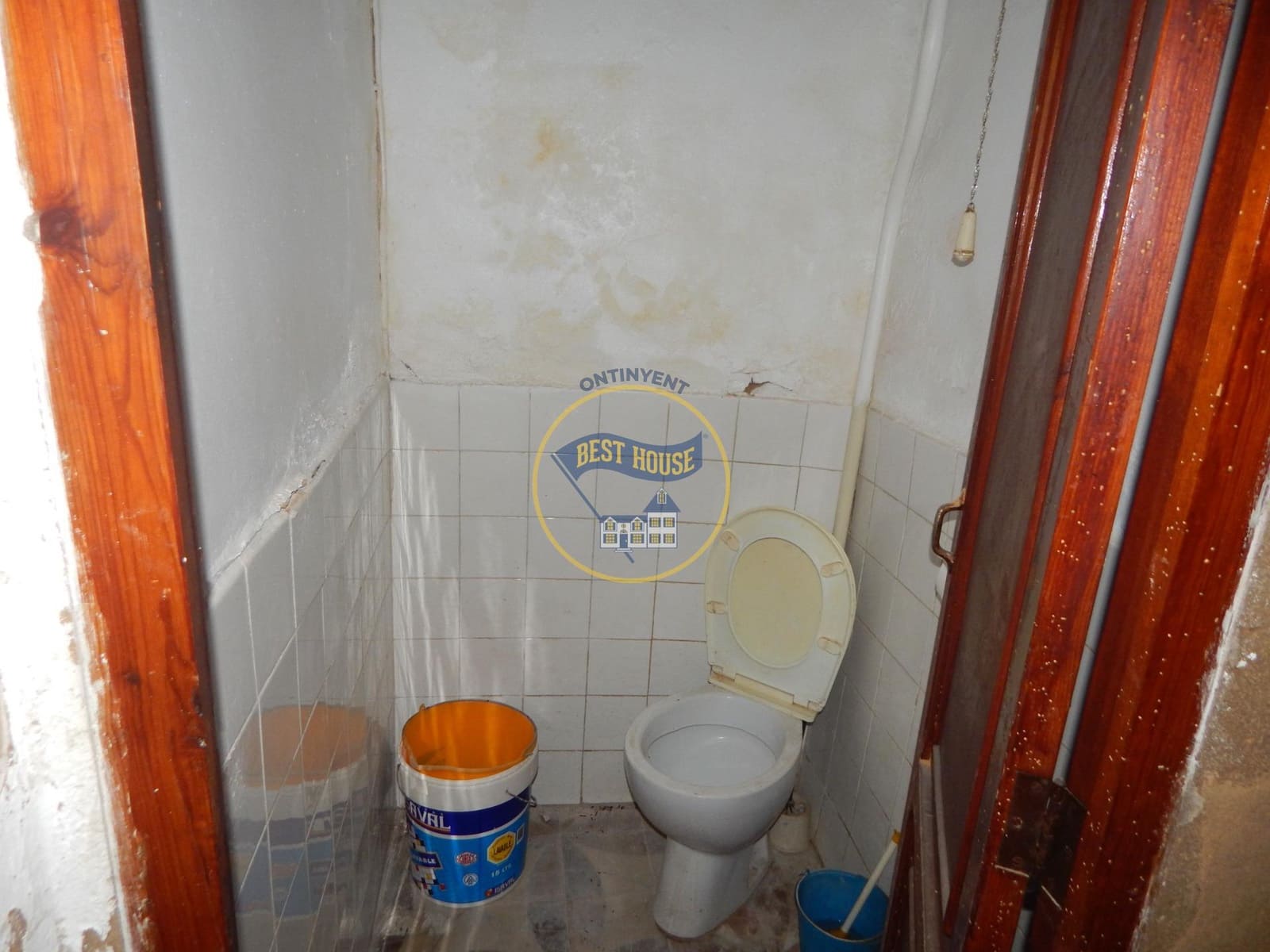 4 bedroom Townhouse for sale in Albaida - € 89,900 (Ref: 9081712)