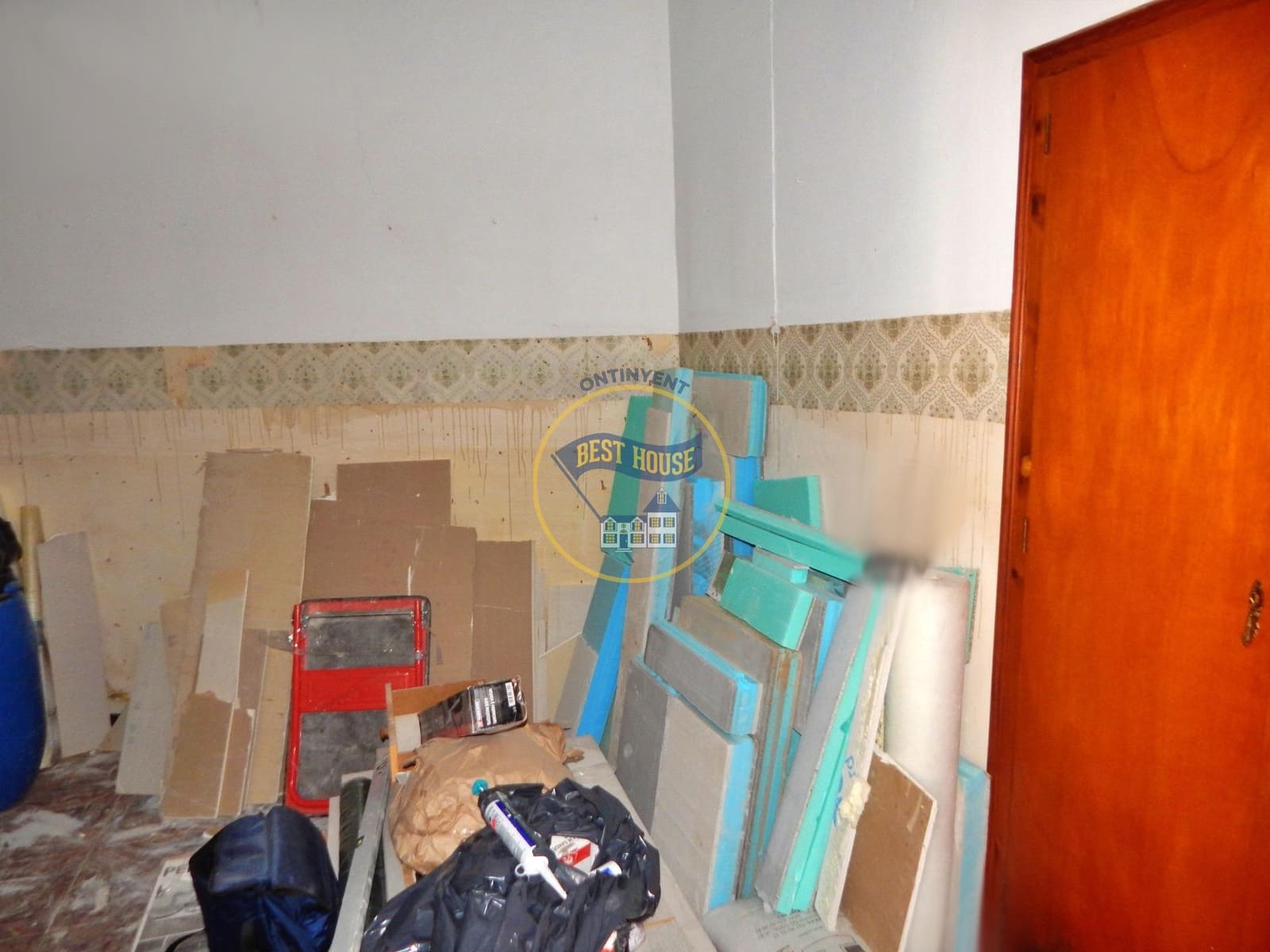 4 bedroom Townhouse for sale in Albaida - € 89,900 (Ref: 9081712)