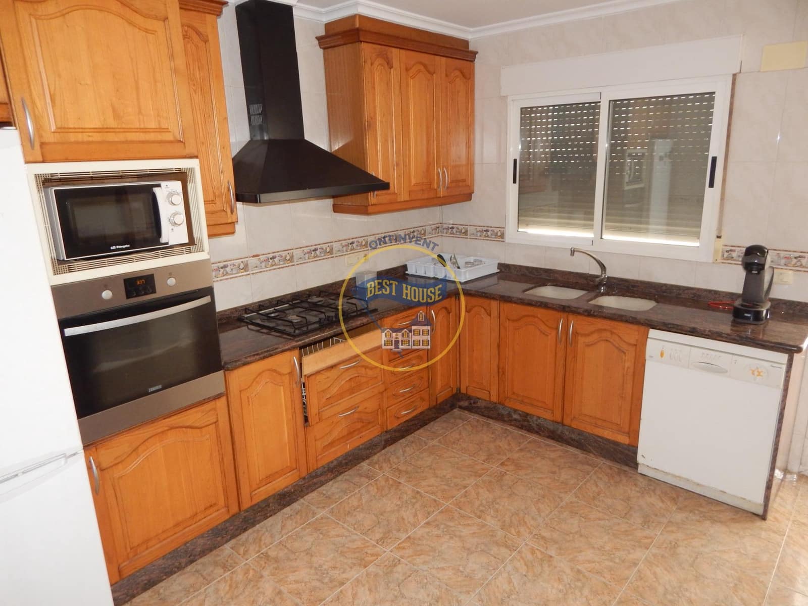 4 soveværelse Byhus til salg i Beniganim - € 150.000 (Ref: 9114303)