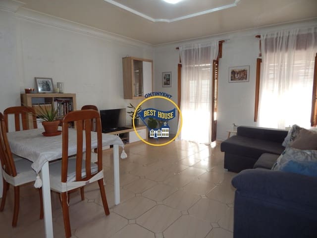 3 bedroom Townhouse for sale in Ontinyent with garage - € 65,000 (Ref: 9128513)
