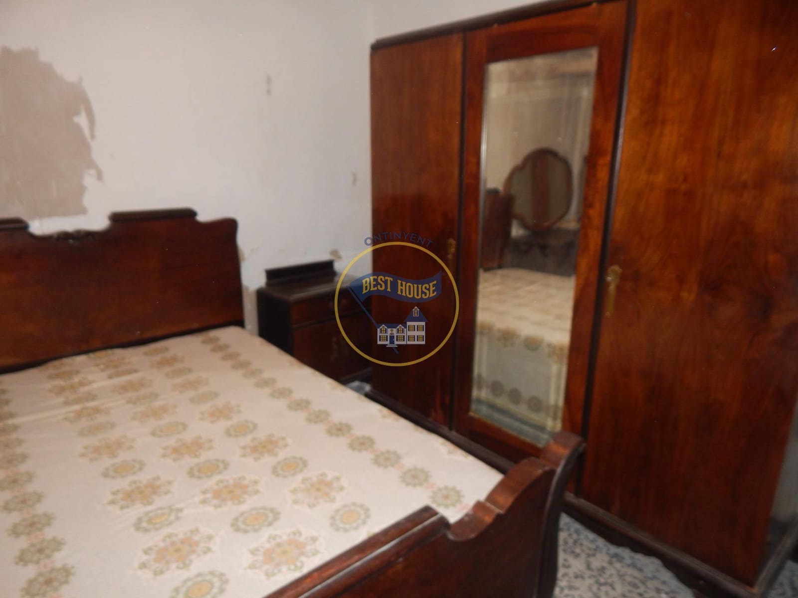 5 soveværelse Byhus til salg i Agullent - € 49.000 (Ref: 9129912)