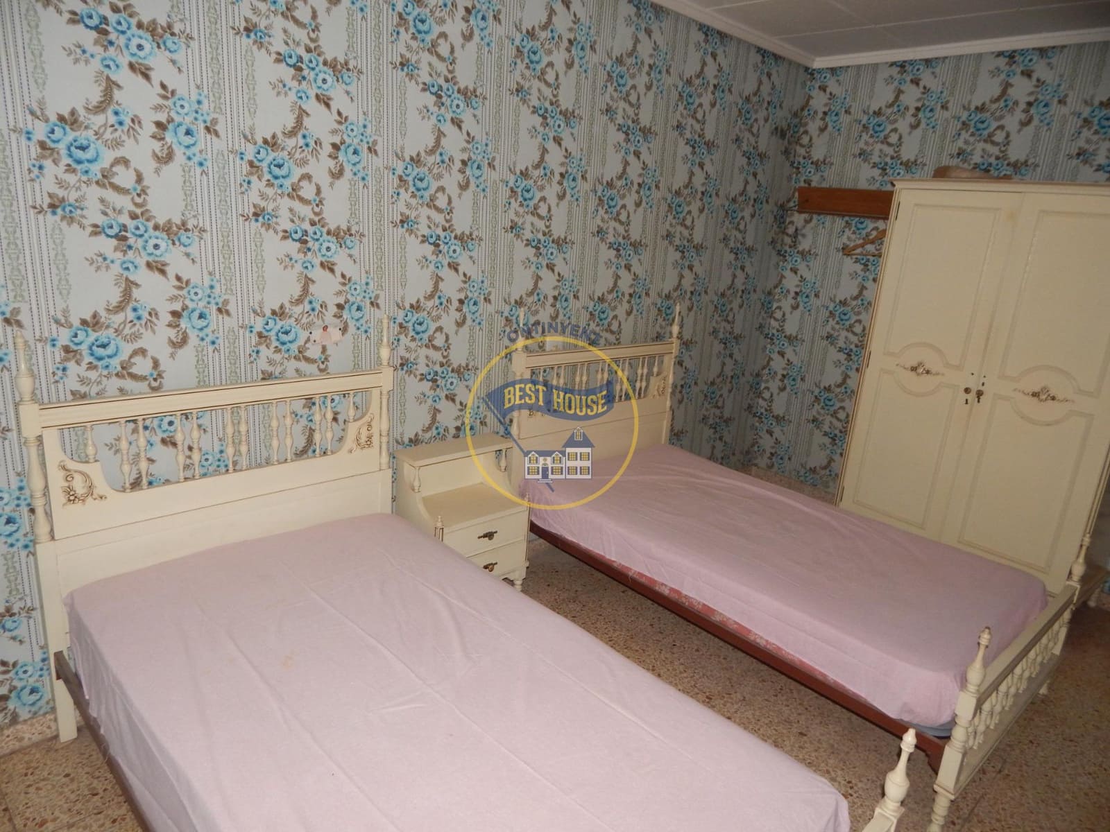 5 soveværelse Byhus til salg i Agullent - € 49.000 (Ref: 9129912)