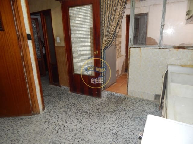 5 soveværelse Byhus til salg i Agullent - € 49.000 (Ref: 9129912)