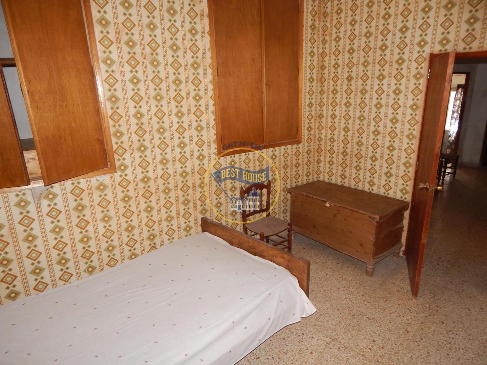 5 soveværelse Byhus til salg i Agullent - € 49.000 (Ref: 9129912)