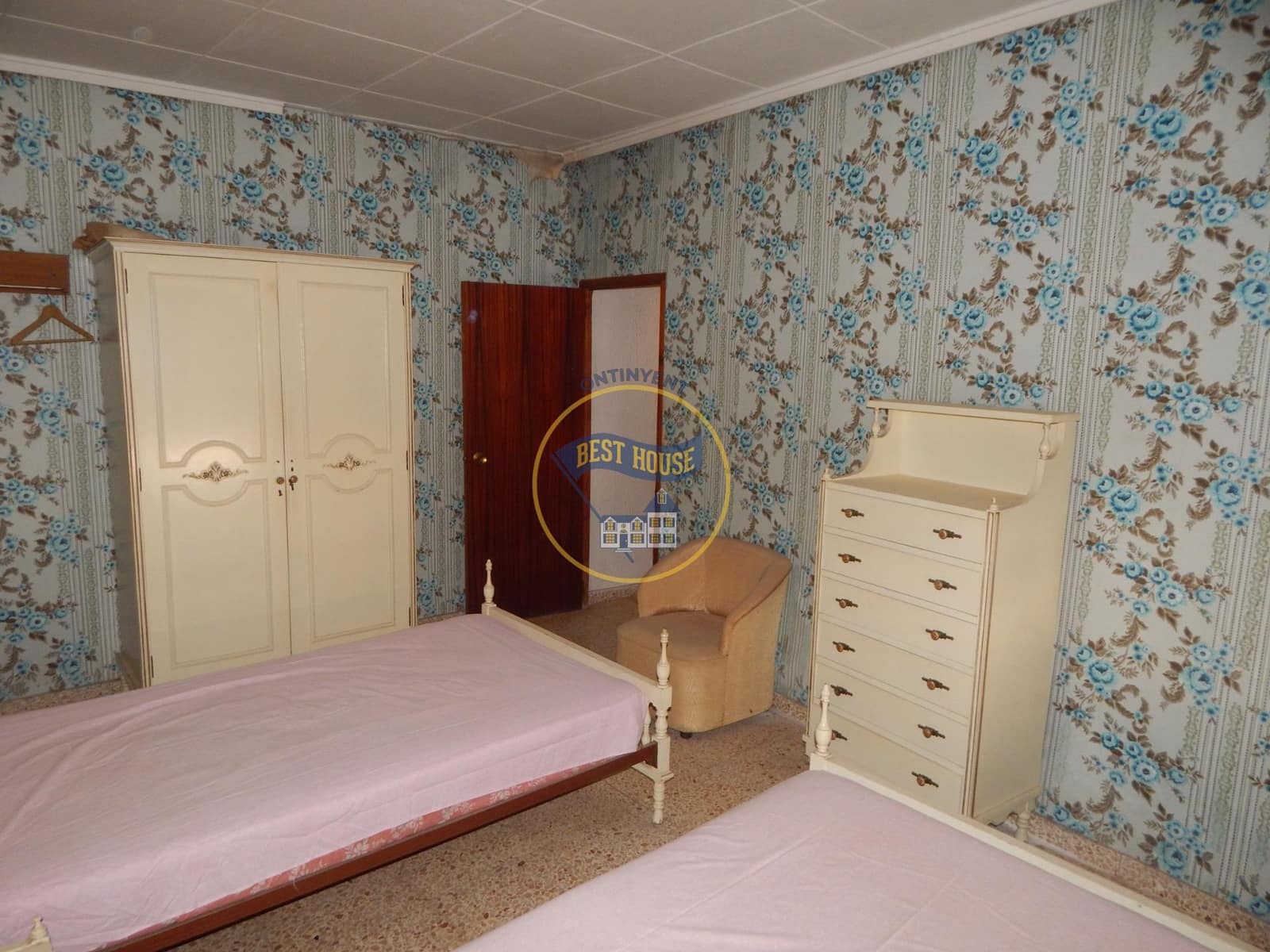 5 soveværelse Byhus til salg i Agullent - € 49.000 (Ref: 9129912)