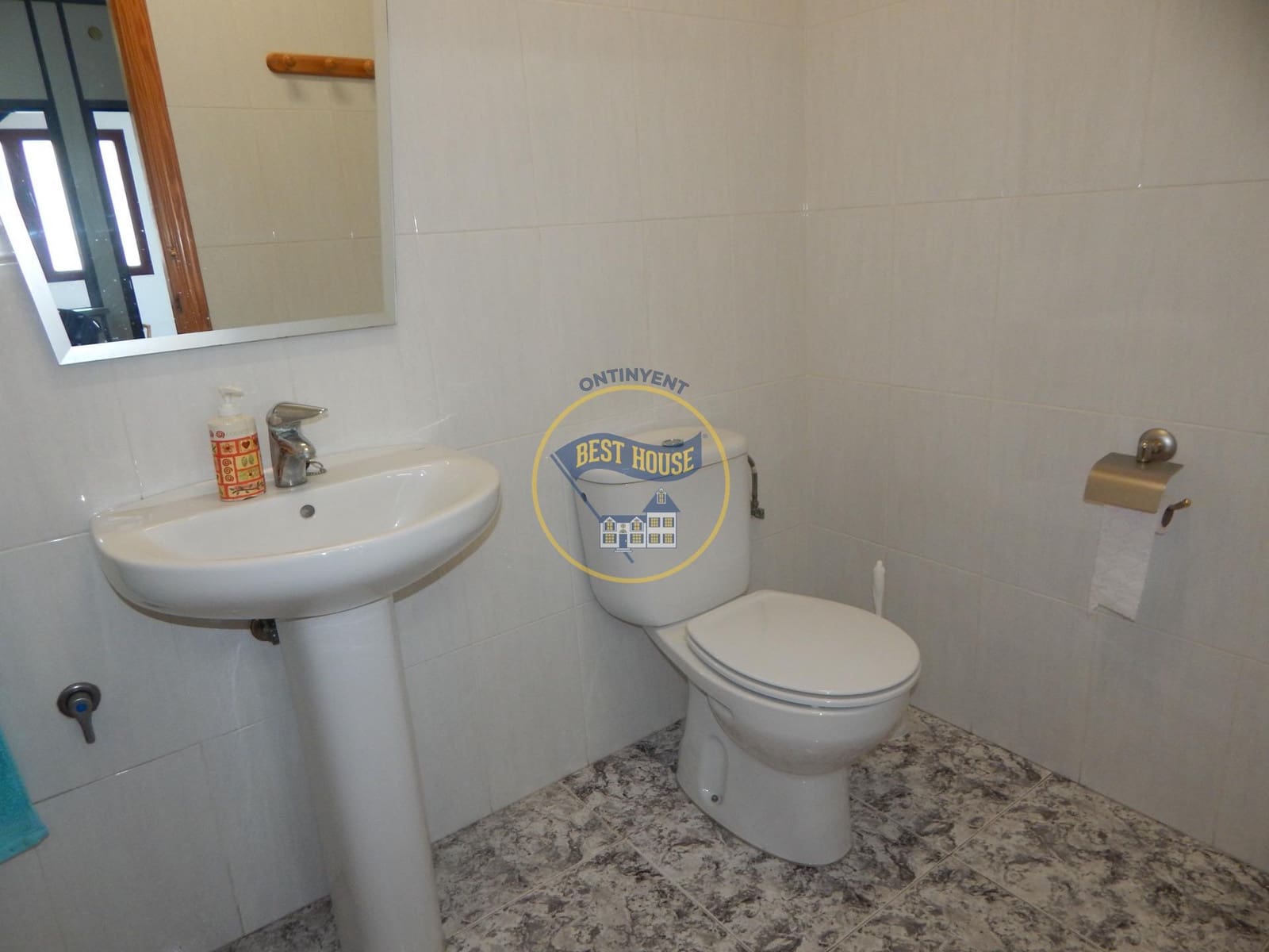 Biznes do wynajęcia w Ontinyent - 1 200 € (Ref: 9143133)