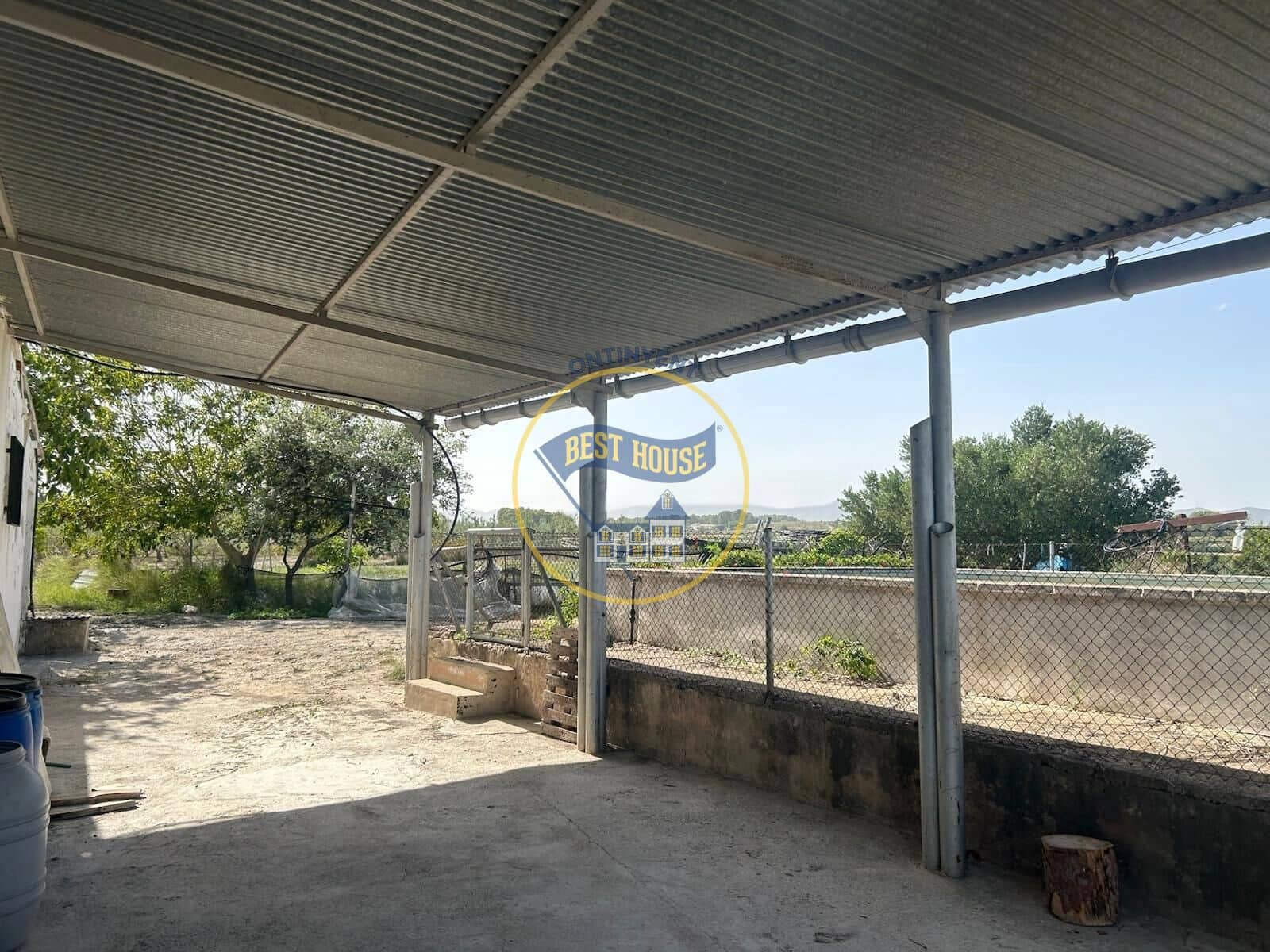 3 soveværelse Finca/Landehus til salg i Albaida med swimmingpool - € 110.000 (Ref: 9143134)