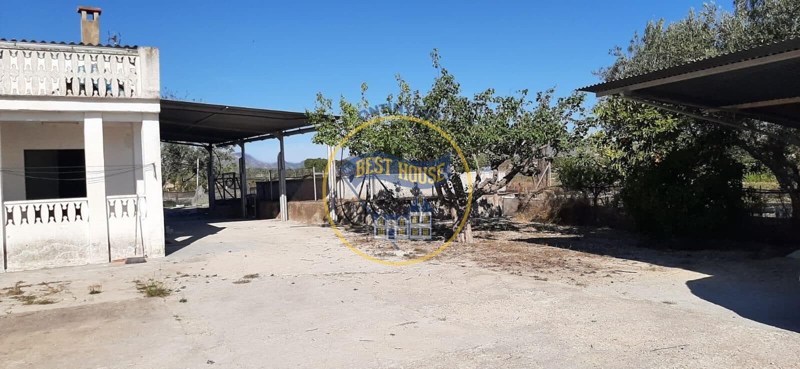 3 soveværelse Finca/Landehus til salg i Albaida med swimmingpool - € 110.000 (Ref: 9143134)