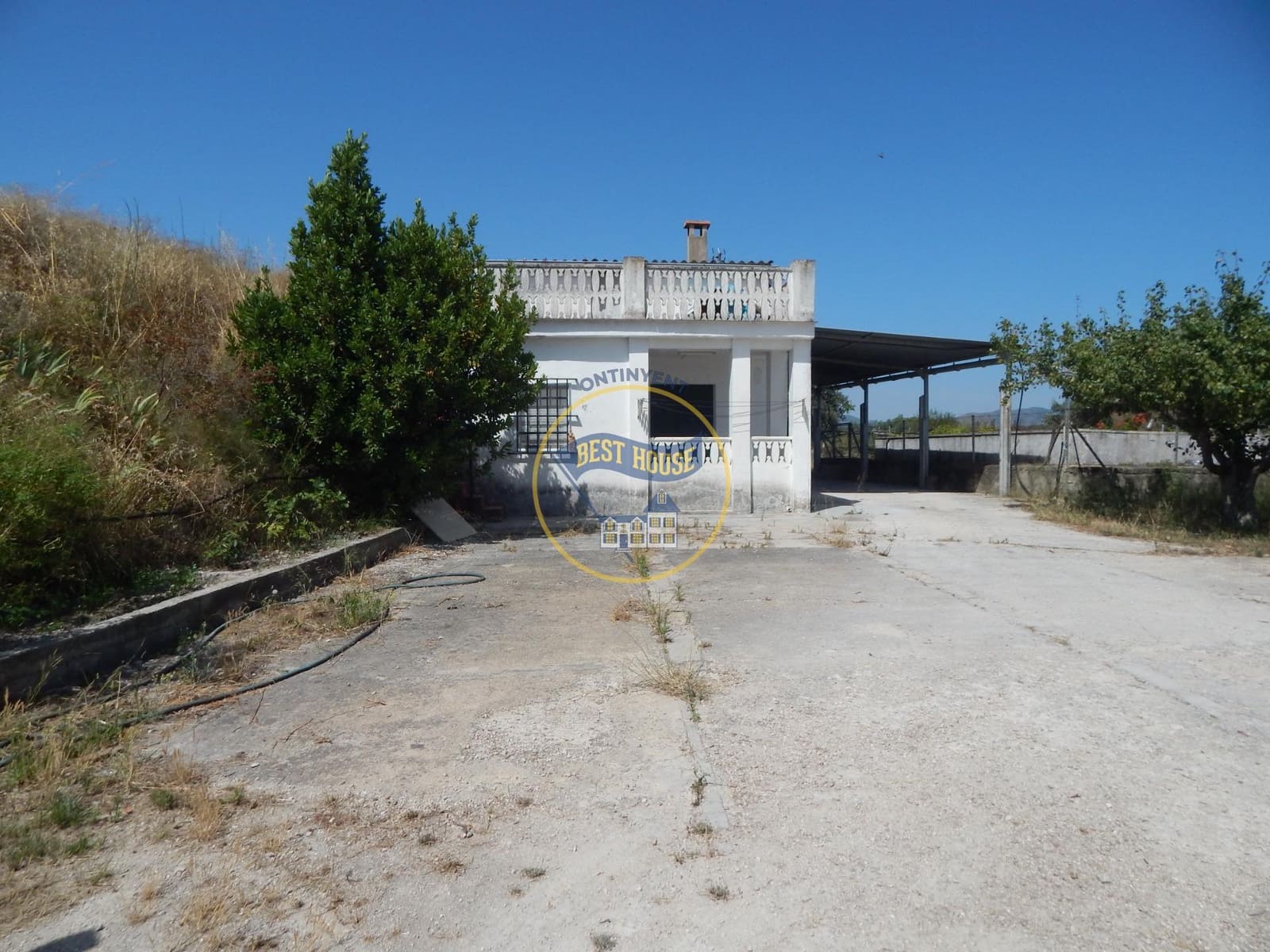 3 soveværelse Finca/Landehus til salg i Albaida med swimmingpool - € 110.000 (Ref: 9143134)