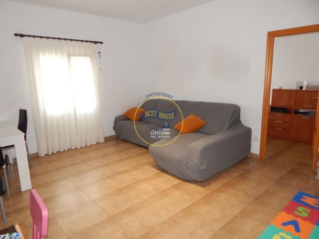 3 bedroom Flat for sale in Agullent - € 95,000 (Ref: 9163962)