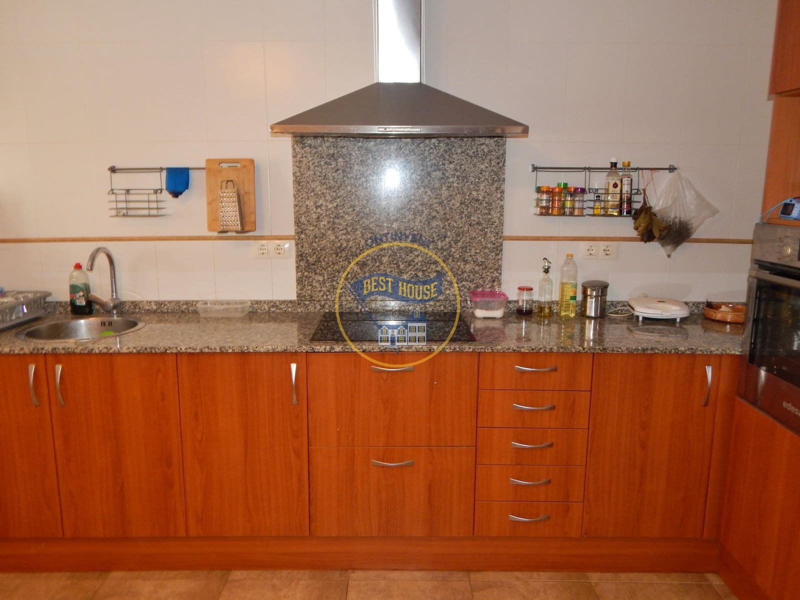 3 bedroom Flat for sale in Agullent - € 95,000 (Ref: 9163962)