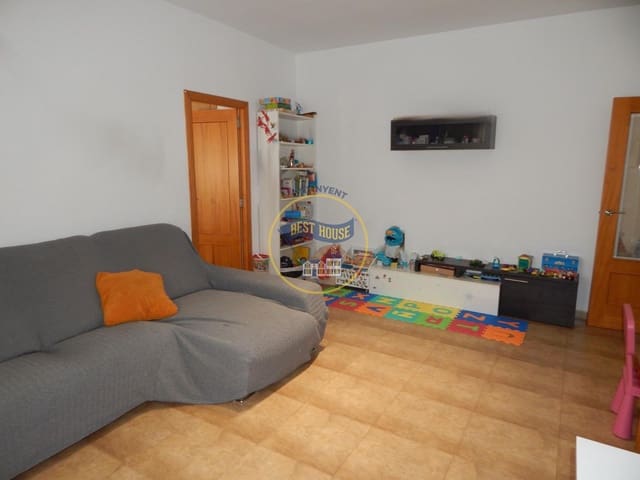 3 bedroom Flat for sale in Agullent - € 95,000 (Ref: 9163962)