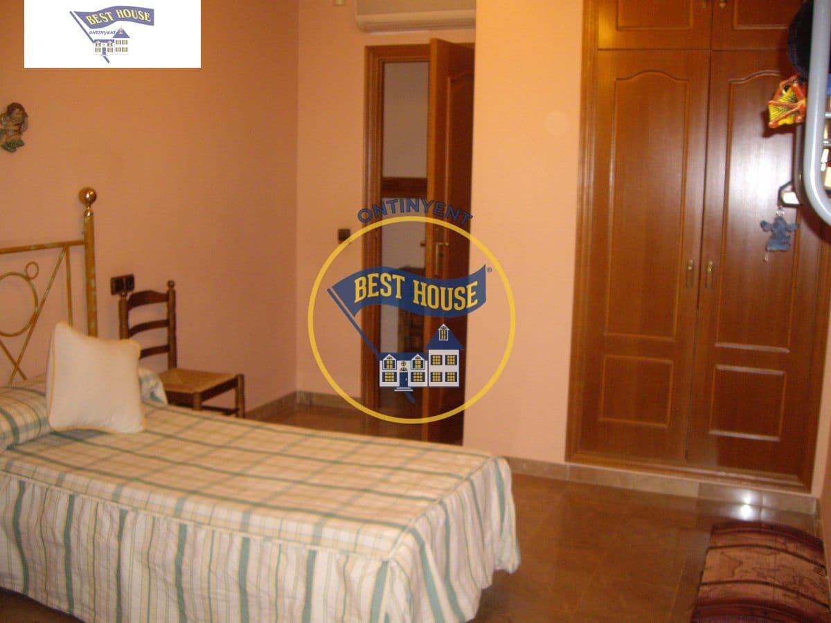 5 soveværelse Villa til salg i Ontinyent med swimmingpool garage - € 600.000 (Ref: 9474792)