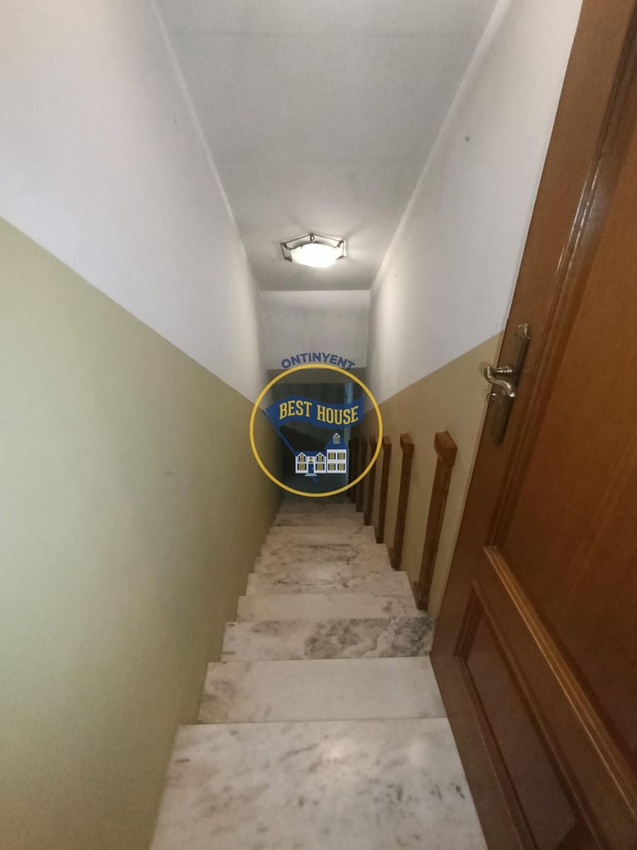 5 soveværelse Villa til salg i Ontinyent med swimmingpool garage - € 600.000 (Ref: 9474792)