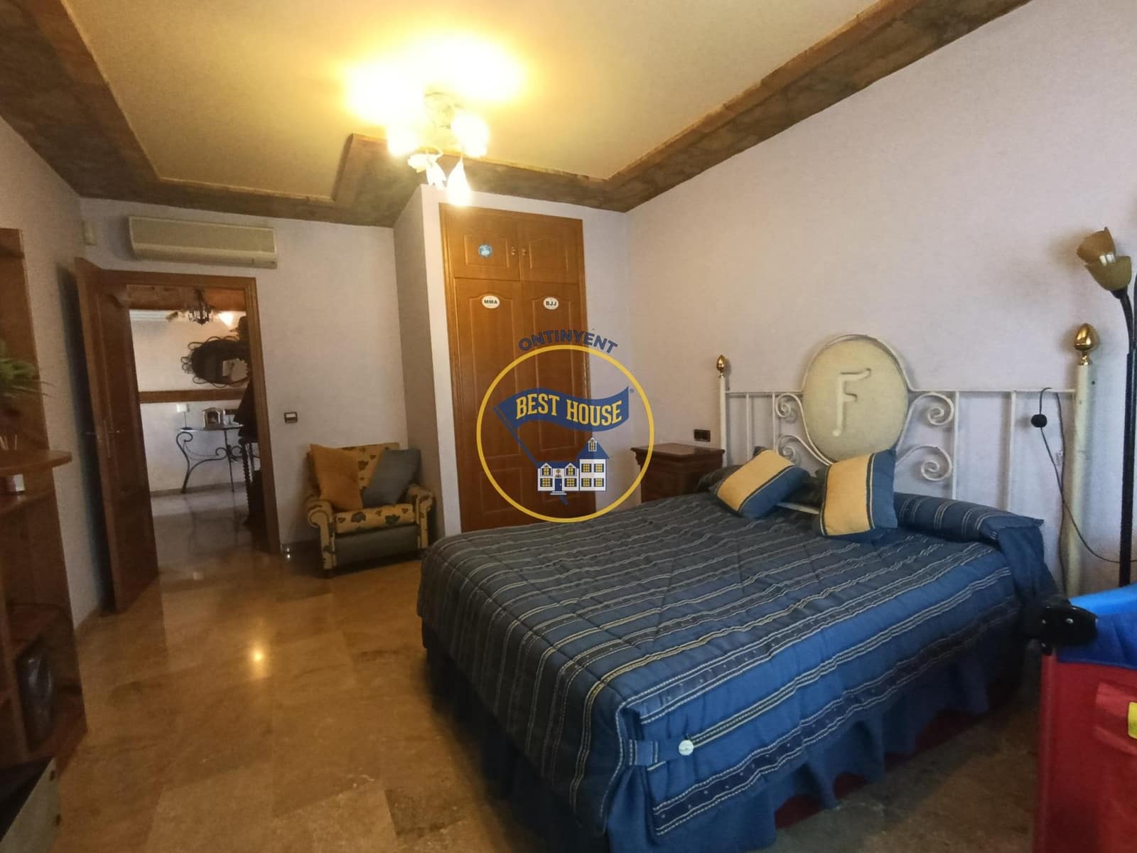 5 soveværelse Villa til salg i Ontinyent med swimmingpool garage - € 600.000 (Ref: 9474792)