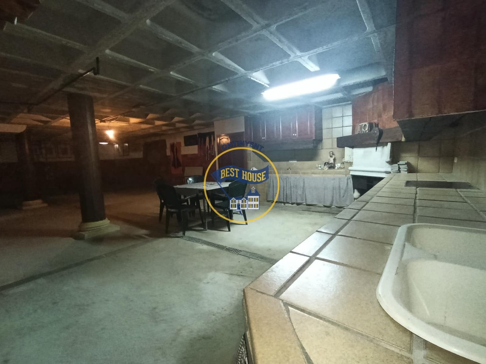 5 soveværelse Villa til salg i Ontinyent med swimmingpool garage - € 600.000 (Ref: 9474792)
