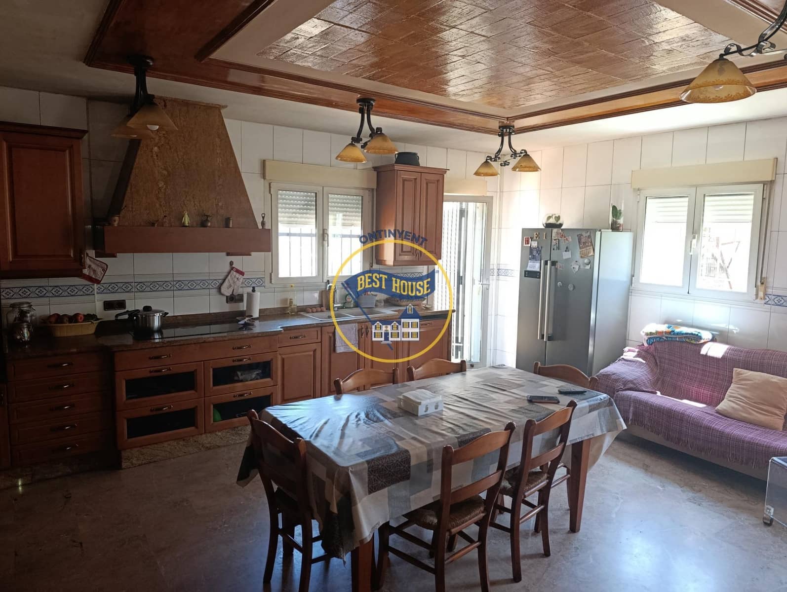 5 soveværelse Villa til salg i Ontinyent med swimmingpool garage - € 600.000 (Ref: 9474792)