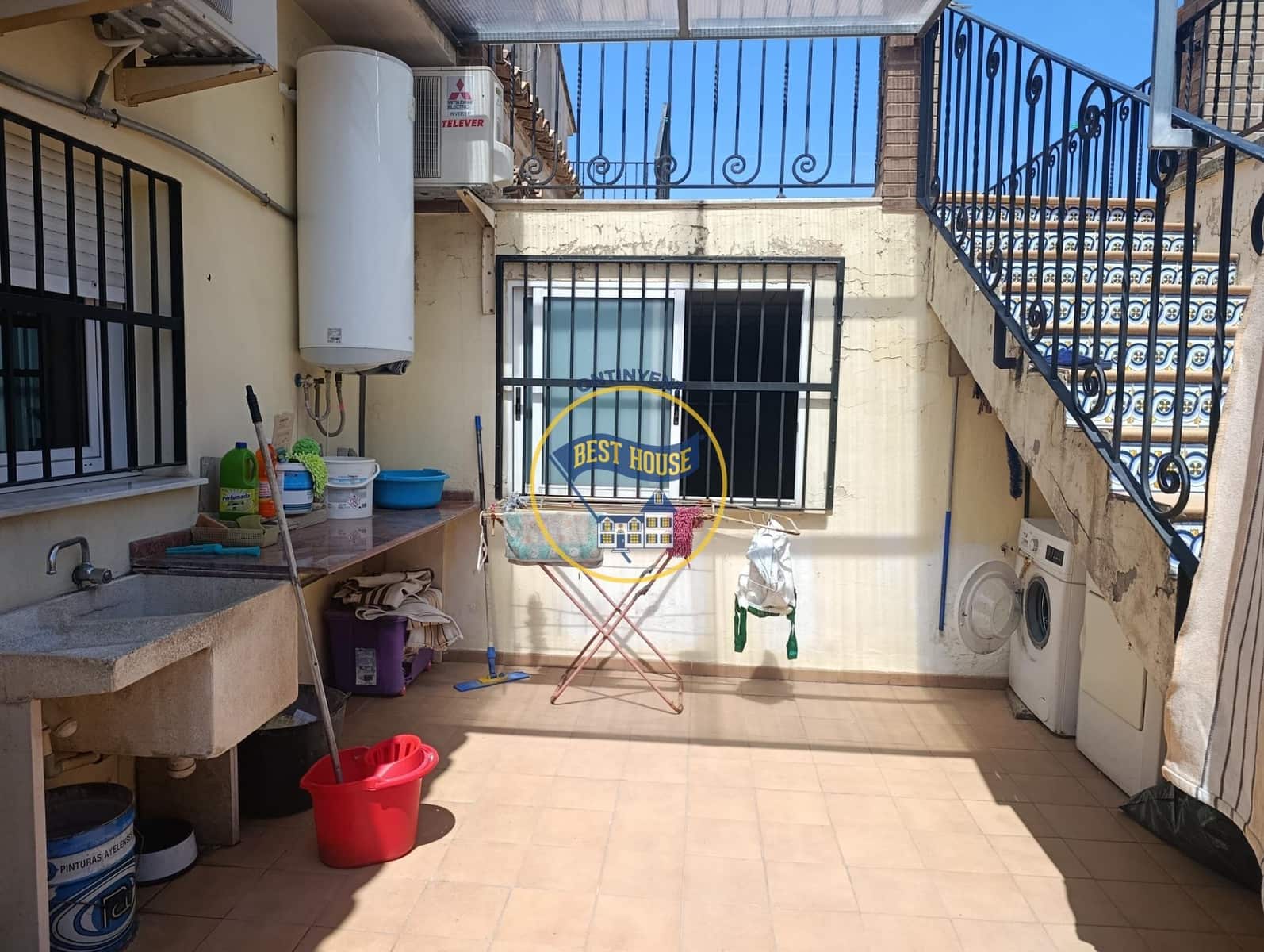 5 soveværelse Villa til salg i Ontinyent med swimmingpool garage - € 600.000 (Ref: 9474792)
