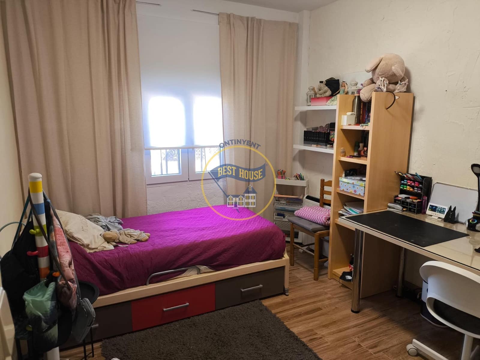 4 bedroom Villa for sale in Caudete - € 180,000 (Ref: 9504491)