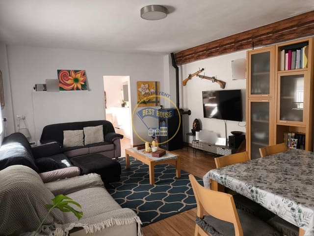 Chalet de 4 habitaciones en Caudete en venta - 180.000 € (Ref: 9504491)