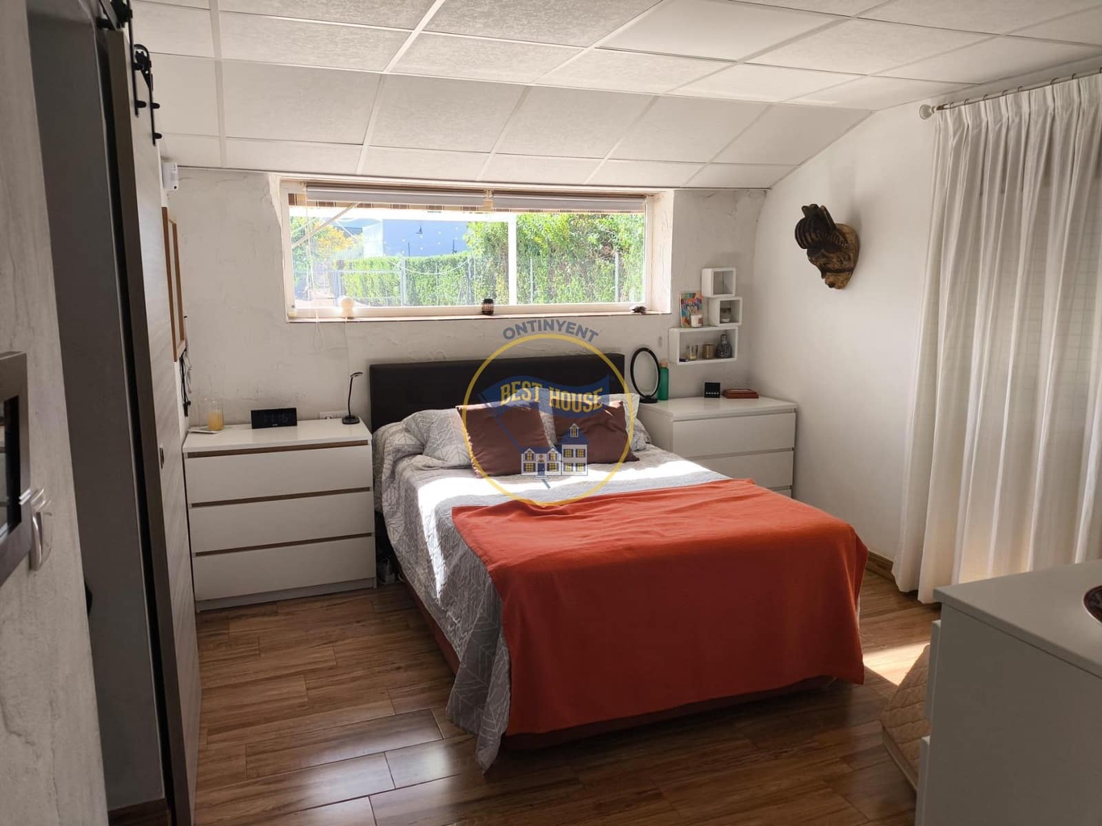 4 bedroom Villa for sale in Caudete - € 180,000 (Ref: 9504491)