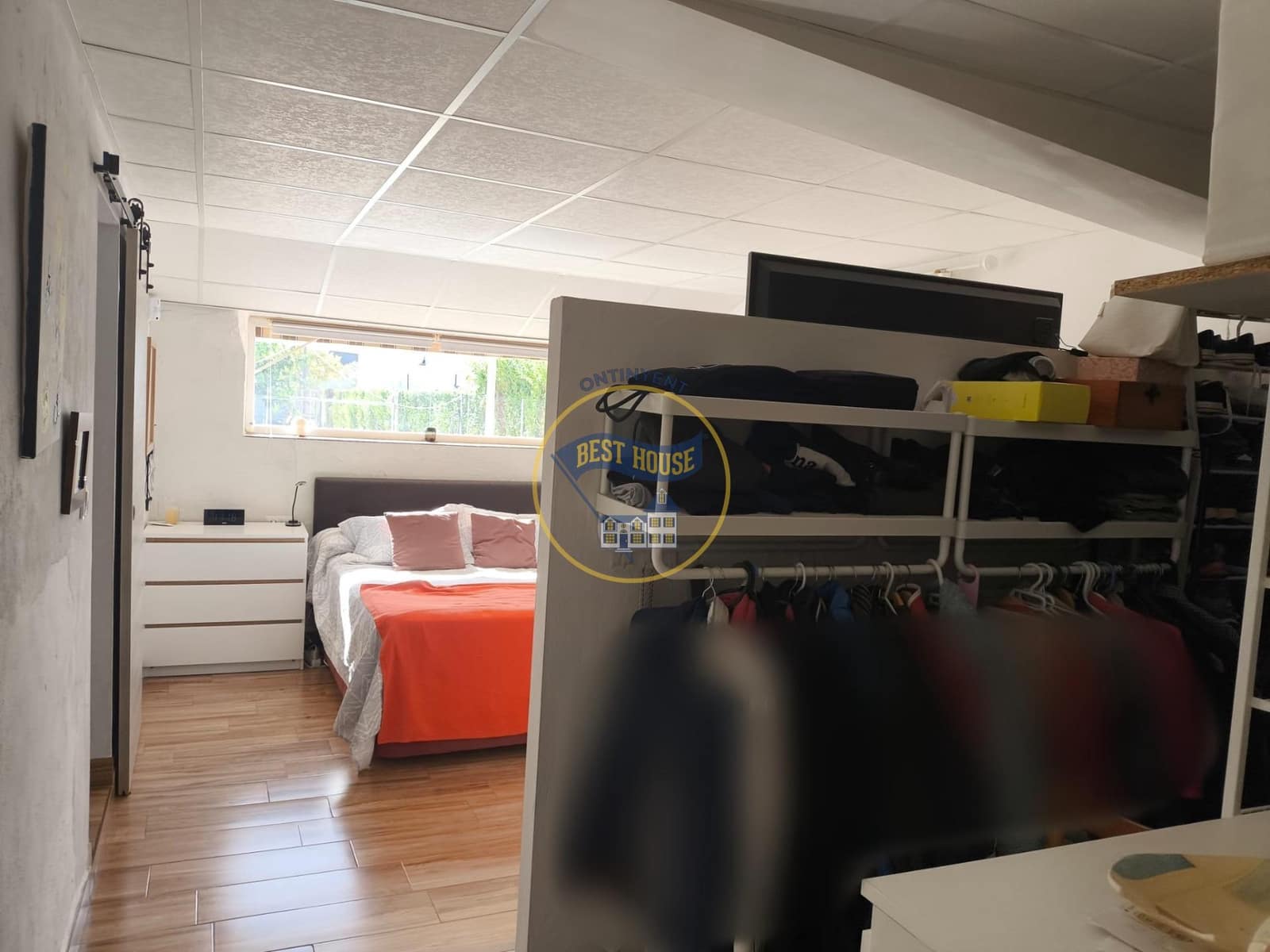 4 bedroom Villa for sale in Caudete - € 180,000 (Ref: 9504491)