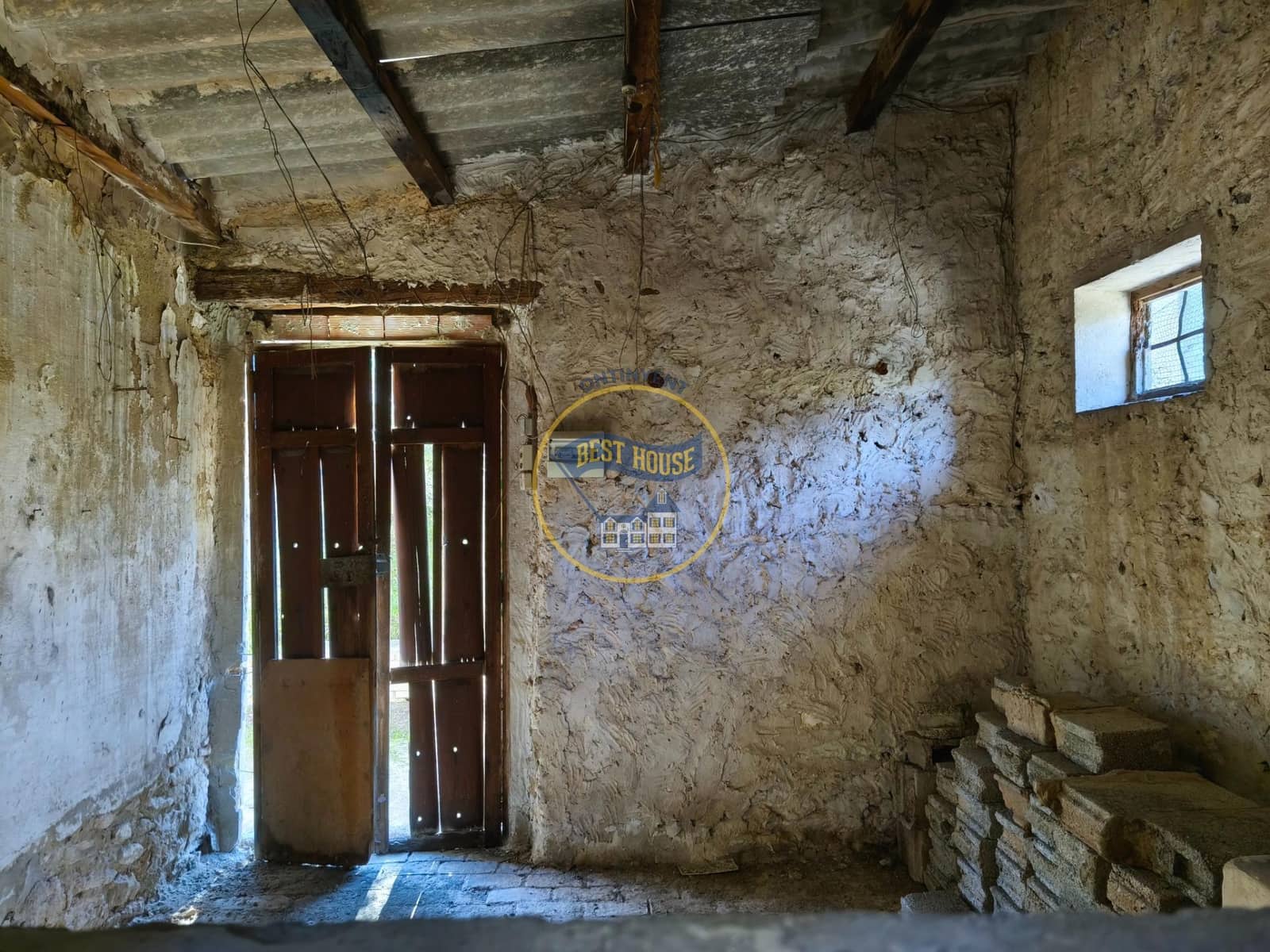 3 bedroom Finca/Country House for sale in Ontinyent - € 60,000 (Ref: 9513577)