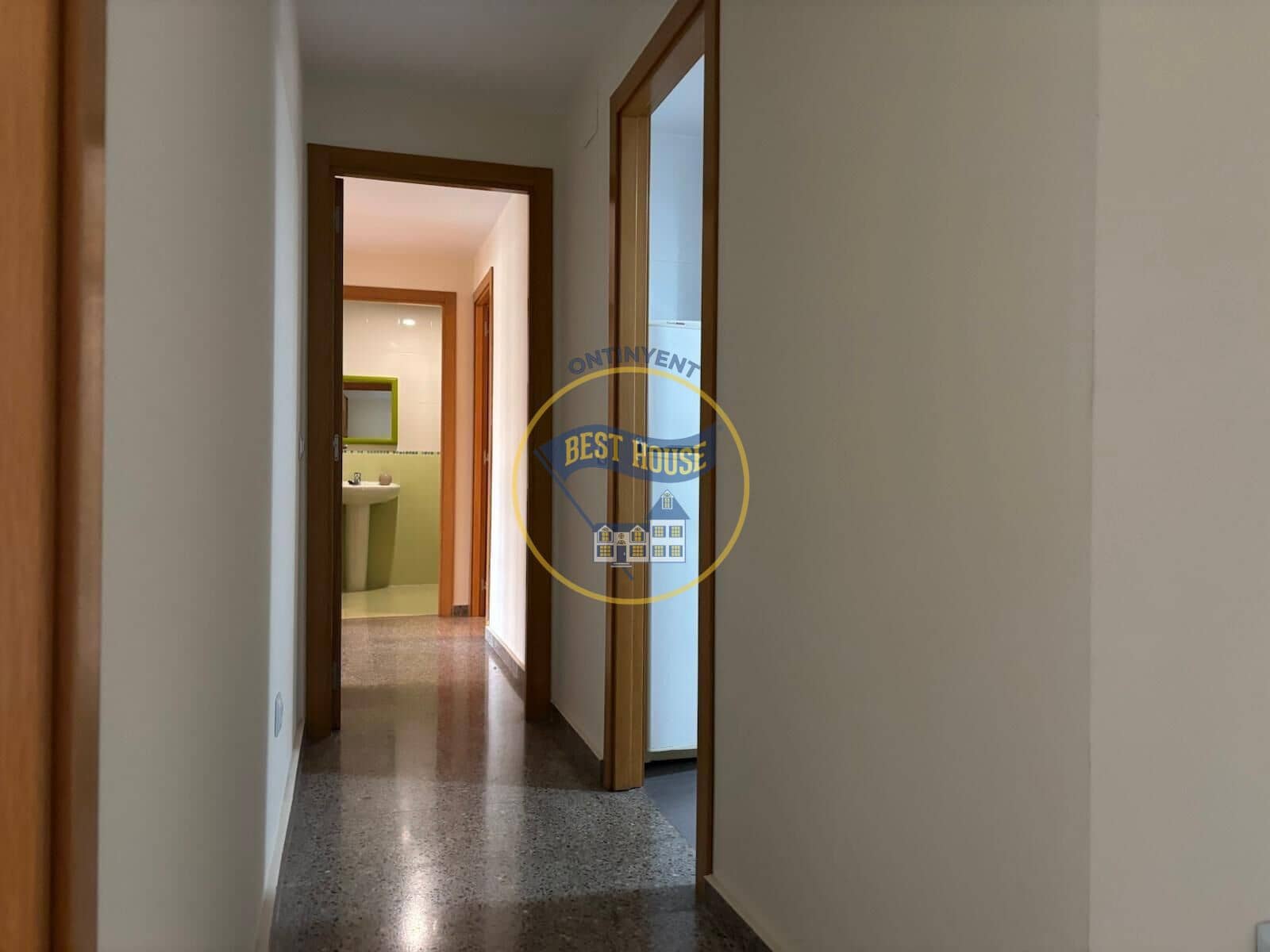 3 makuuhuone Asunto myytävänä paikassa L'Olleria mukana 
autotalli - 144 000 € (Ref: 9519179)