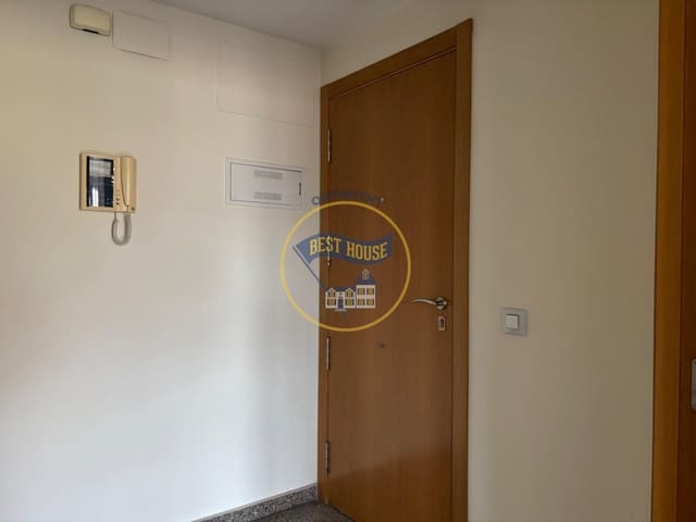 3 makuuhuone Asunto myytävänä paikassa L'Olleria mukana 
autotalli - 144 000 € (Ref: 9519179)