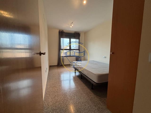 3 makuuhuone Asunto myytävänä paikassa L'Olleria mukana 
autotalli - 144 000 € (Ref: 9519179)