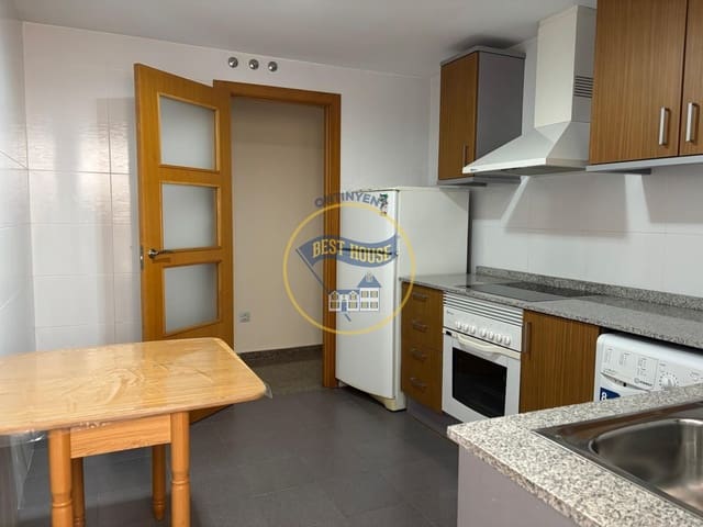 3 makuuhuone Asunto myytävänä paikassa L'Olleria mukana 
autotalli - 144 000 € (Ref: 9519179)