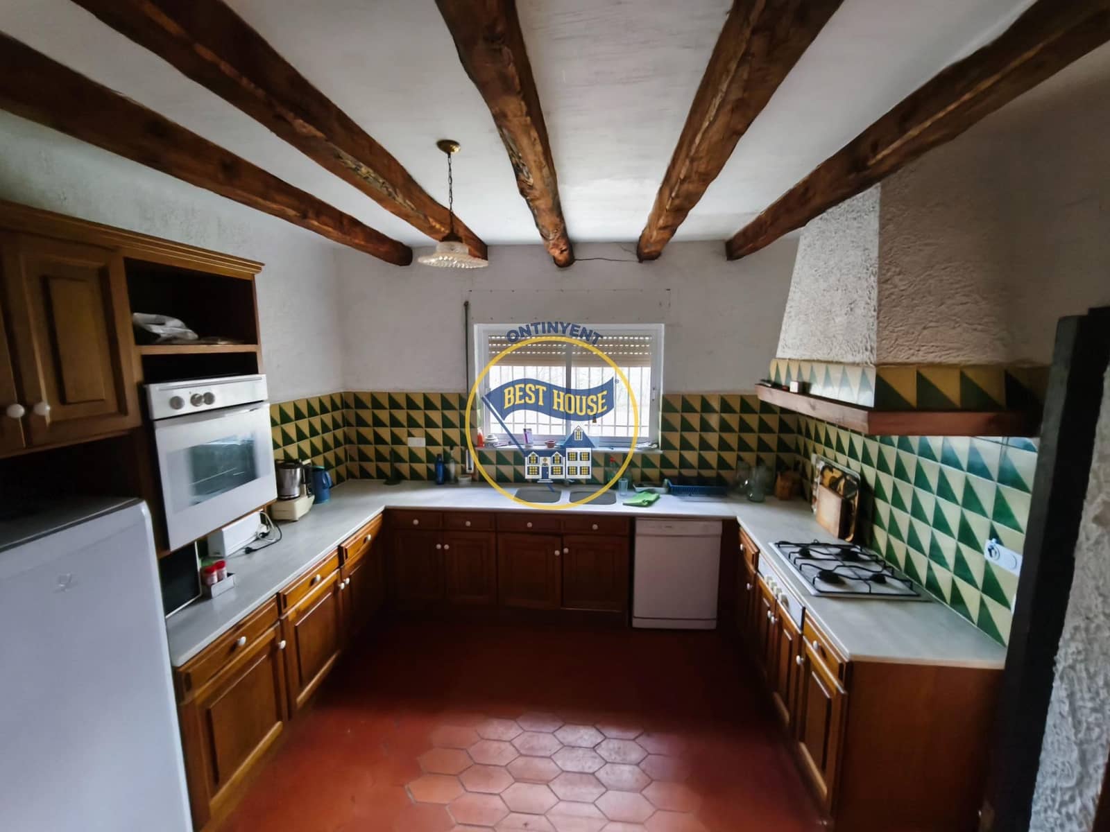 7 bedroom Villa for sale in Fontanars dels Alforins with pool - € 820,000 (Ref: 9533912)