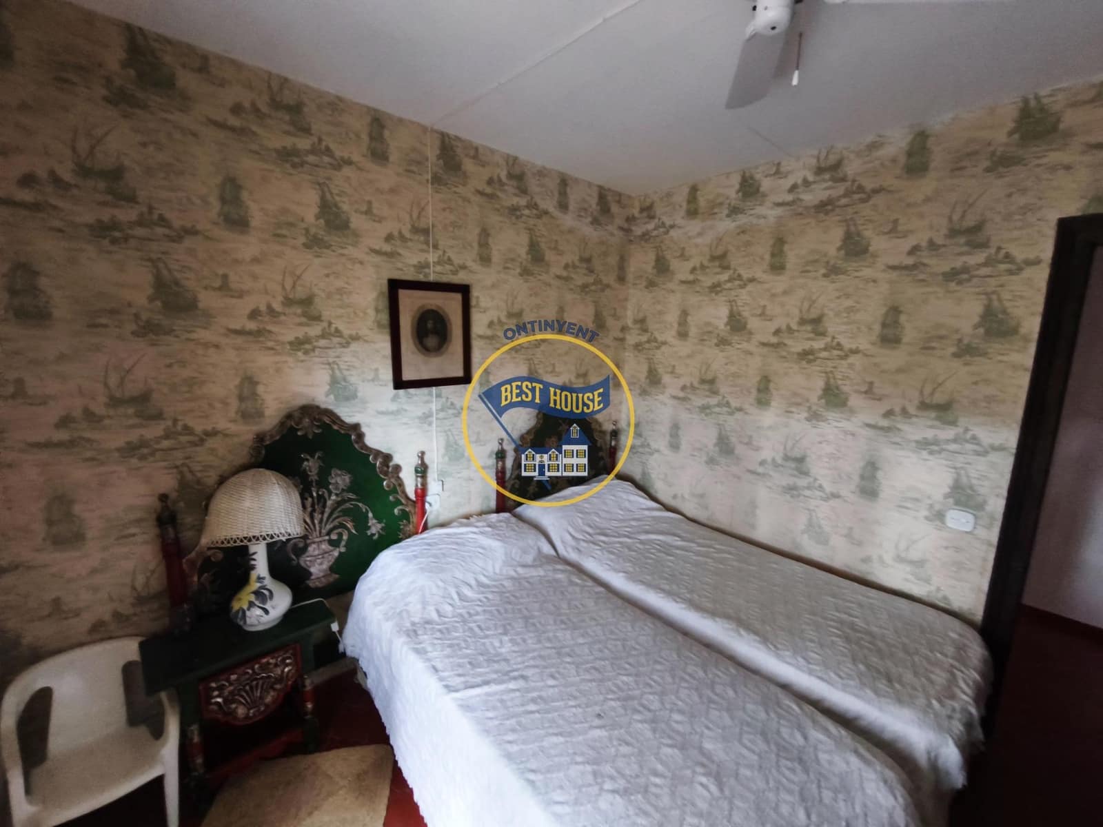 7 bedroom Villa for sale in Fontanars dels Alforins with pool - € 820,000 (Ref: 9533912)